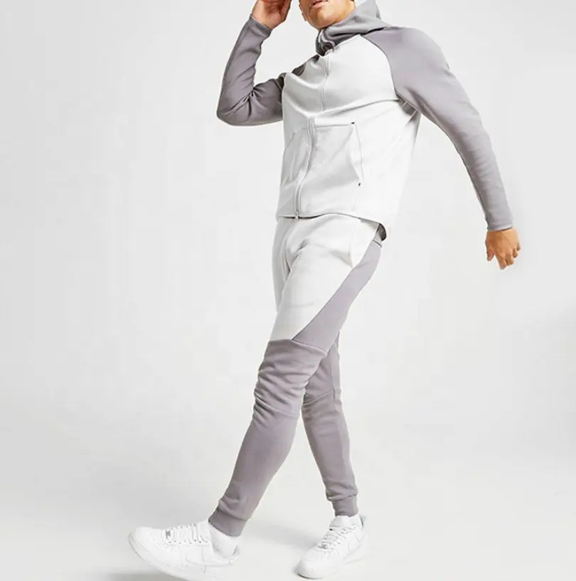 Wholesale Latest Design Plain Fleece Tracksuit Custom Men's Fitted Tracksuit Autumn Winter Fleece Thicken Tracksuit