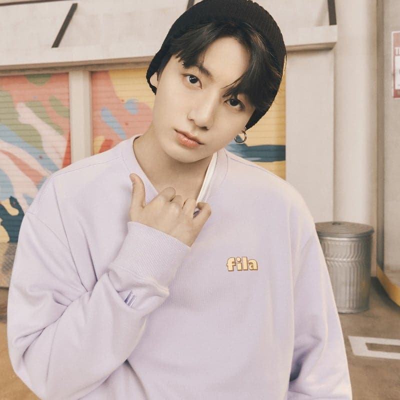 FILA x BTS DYNAMITE Logo Sweater Lavender